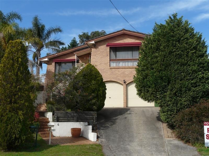 4 Atherton Road, Engadine NSW 2233