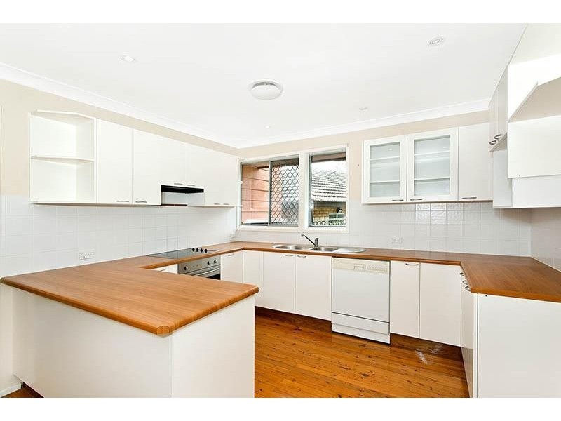 16 Mount Carmel Place, Engadine NSW 2233