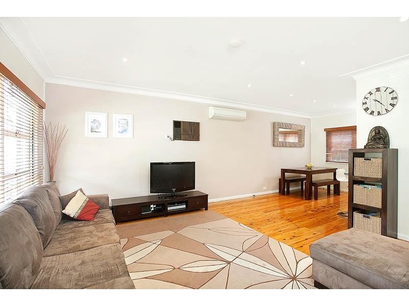 22 Tobruk Avenue, Engadine NSW 2233