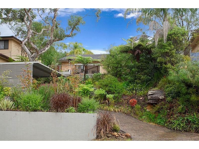 4 Berrima Street, Heathcote NSW 2233