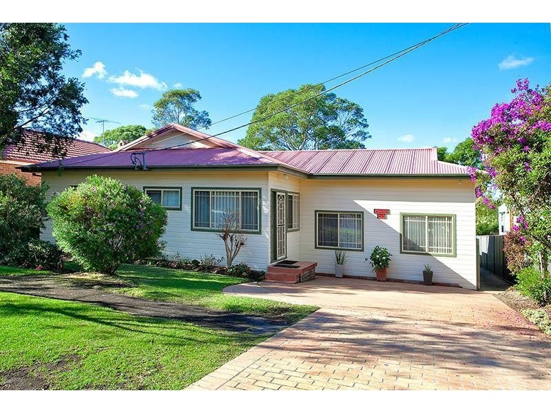 12 Tecoma Street, Heathcote NSW 2233