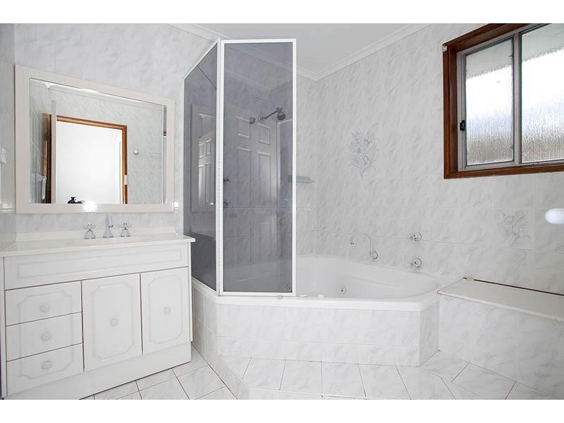 12 Nimoola Road, Engadine NSW 2233