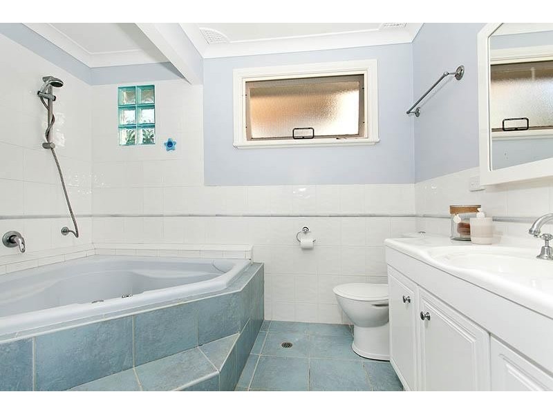 69 Copeland Road, Heathcote NSW 2233