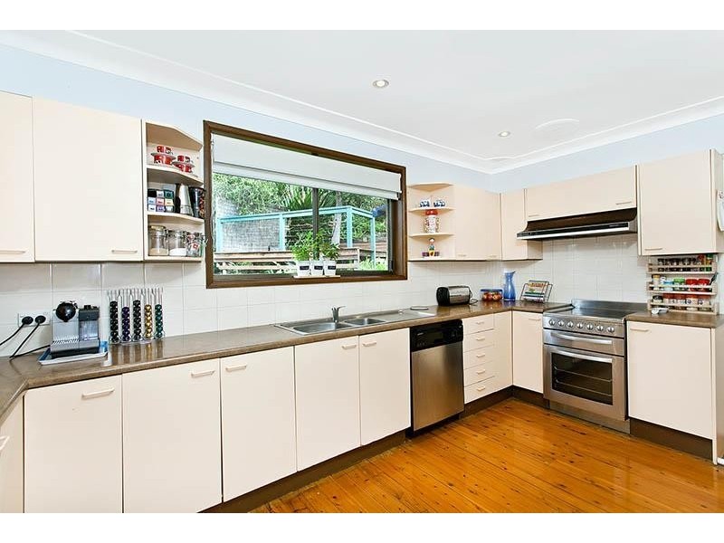 29 Dumbarton Place, Engadine NSW 2233