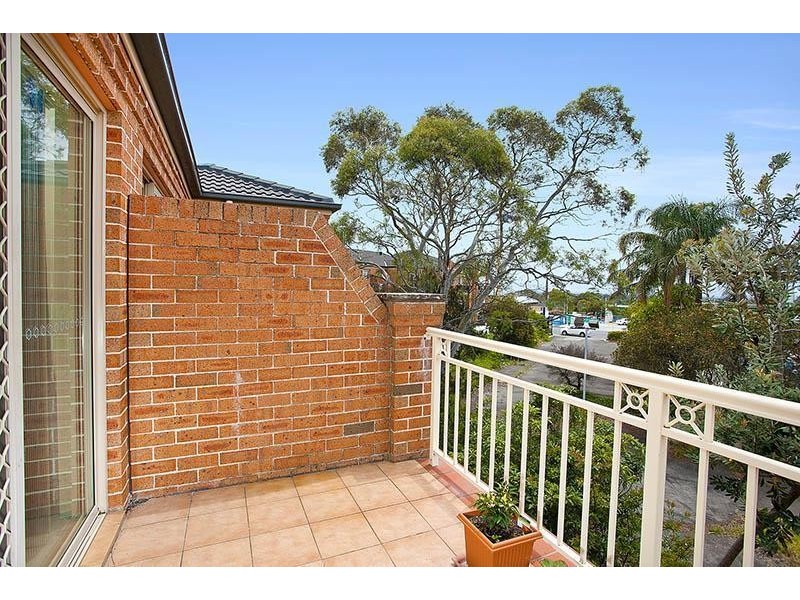 18/7-9 Railway Parade, Engadine NSW 2233