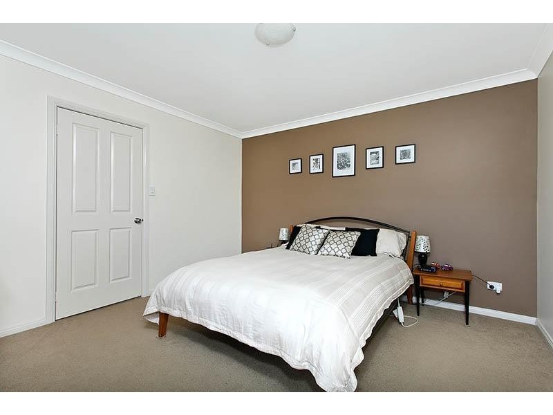 2/2 Wollybutt Road, Engadine NSW 2233