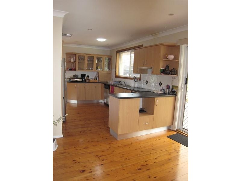 8 Skye Place, Engadine NSW 2233