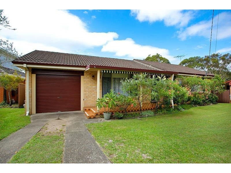 34 Andromeda Crescent, Engadine NSW 2233