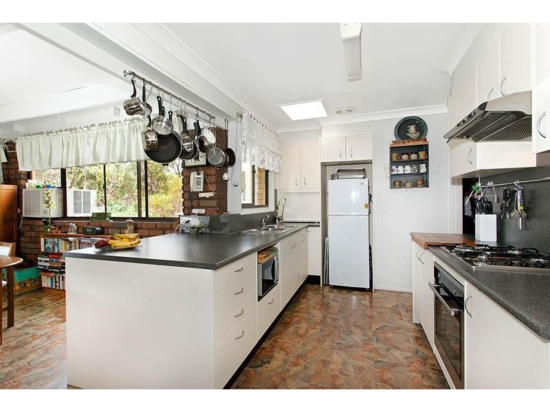 34 Andromeda Crescent, Engadine NSW 2233
