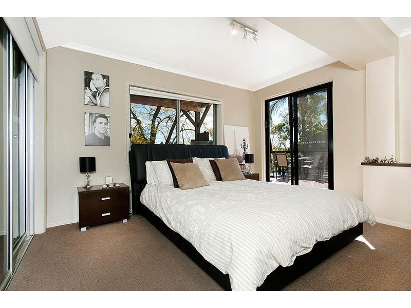 111 Sladden Road, Yarrawarrah NSW 2233