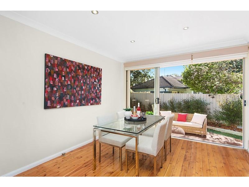 9 Woodford Crescent, Heathcote NSW 2233