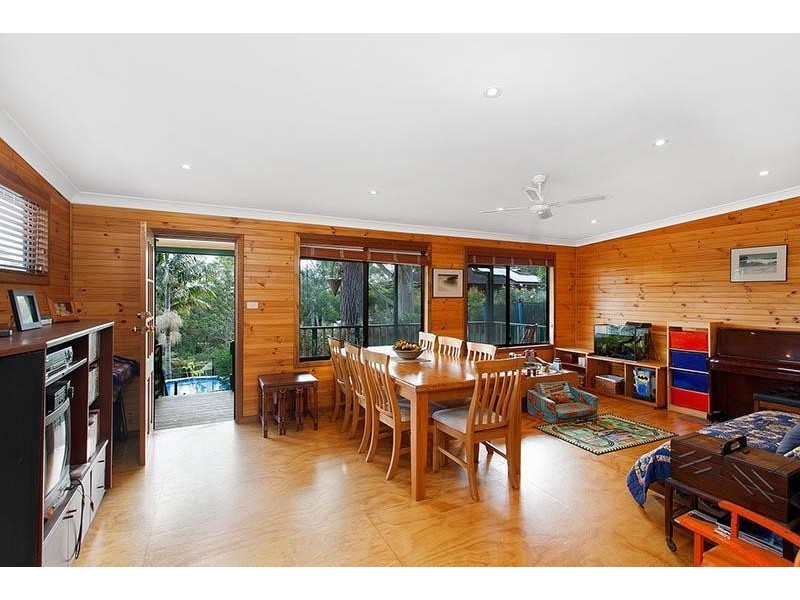 13 Warabin Street, Waterfall NSW 2233