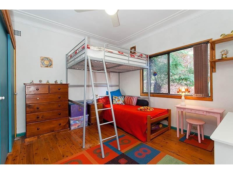 13 Warabin Street, Waterfall NSW 2233