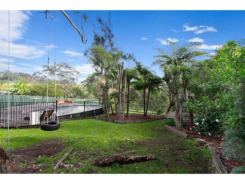 13 Warabin Street, Waterfall NSW 2233