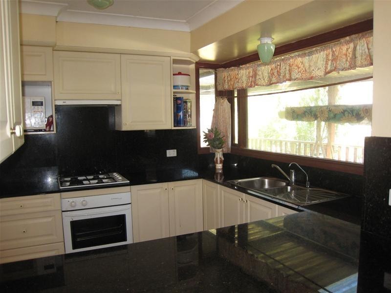 14 Rialto Place, Heathcote NSW 2233