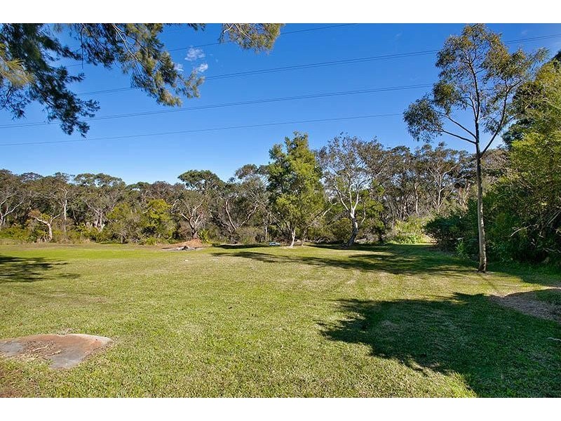 7 Dorset Road, Heathcote NSW 2233