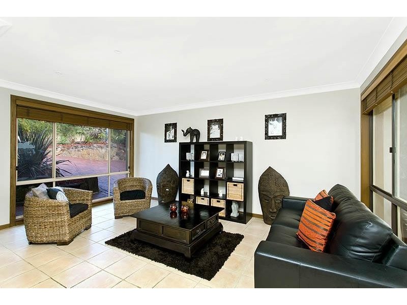 8 Petrel Place, Woronora Heights NSW 2233