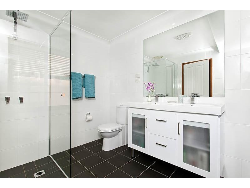 8 Petrel Place, Woronora Heights NSW 2233