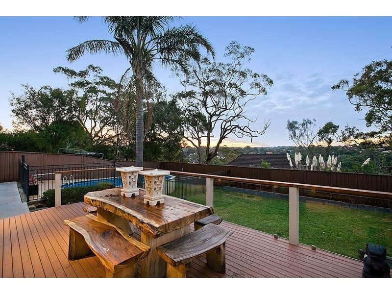 8 Petrel Place, Woronora Heights NSW 2233