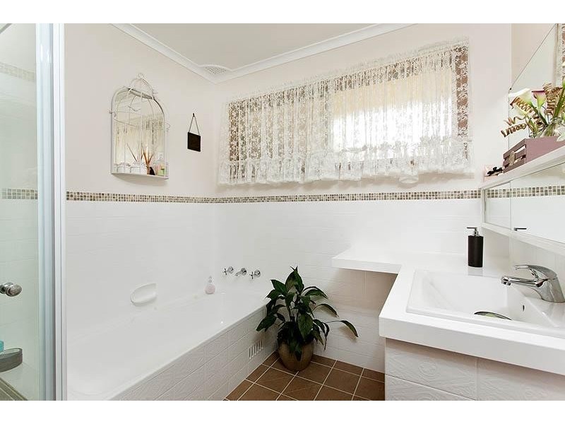 83 Warilda Avenue, Engadine NSW 2233