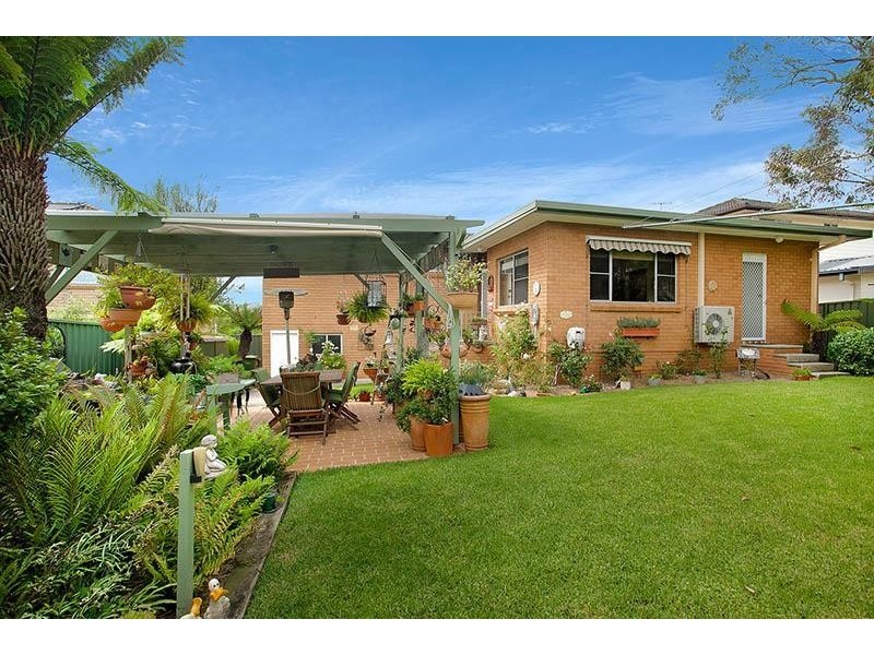 83 Warilda Avenue, Engadine NSW 2233