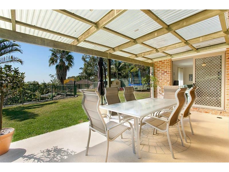 10 Albatross Circuit, Woronora Heights NSW 2233