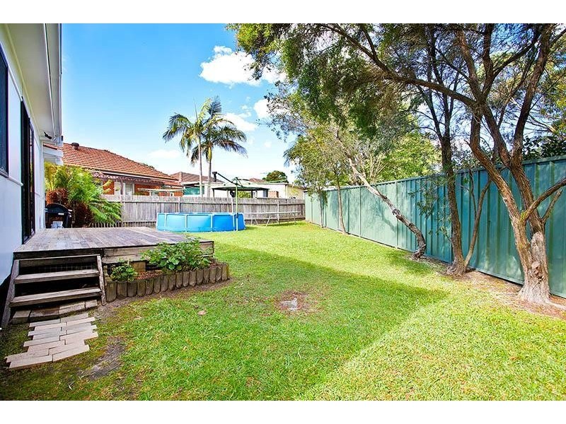 12 Wallawa Avenue, Engadine NSW 2233