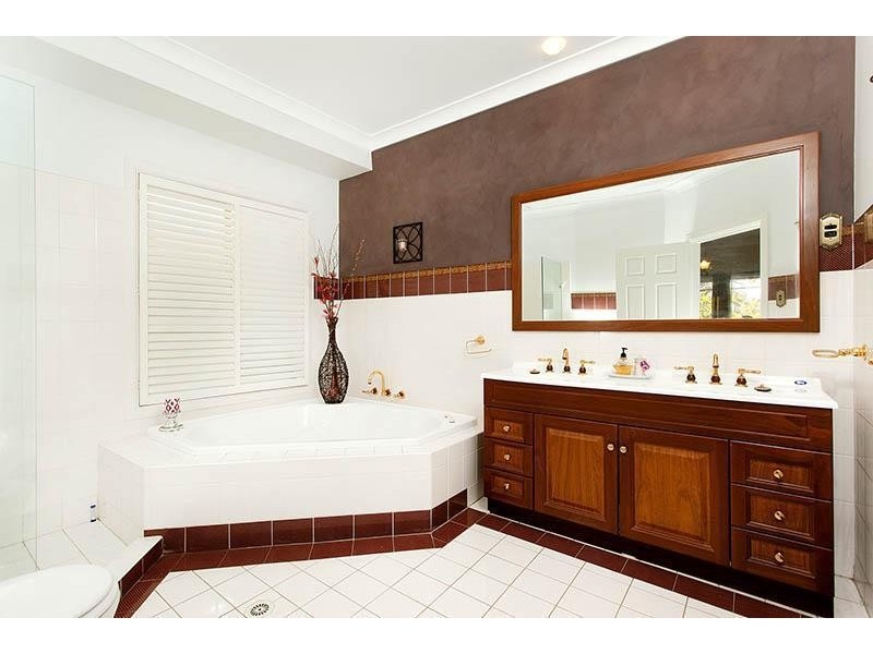 7 Roebourne Street, Yarrawarrah NSW 2233