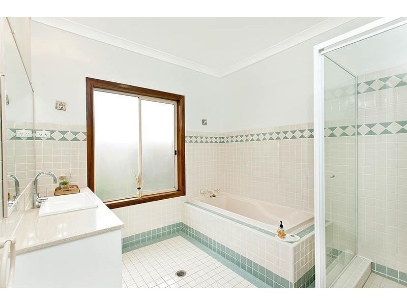 7 Roebourne Street, Yarrawarrah NSW 2233