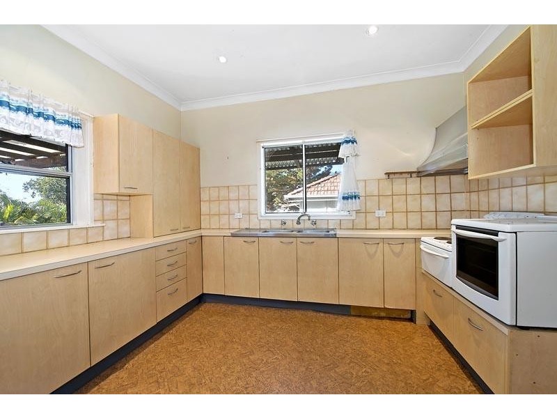 3 Seebrees Street, Manly Vale NSW 2093