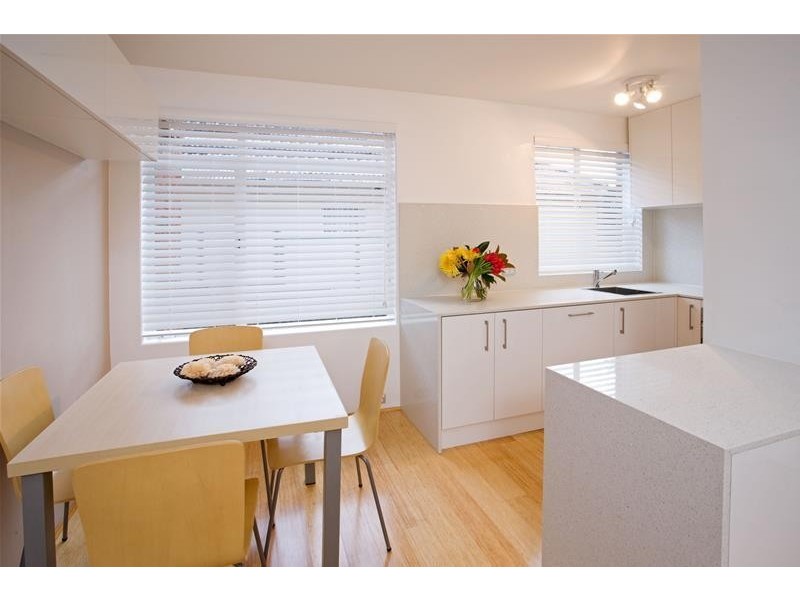 2/47 Shadforth Street, Mosman NSW 2088