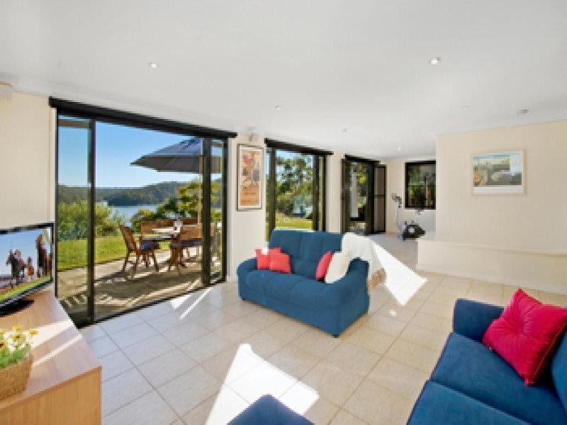 16 Abernethy Street, Seaforth NSW 2092