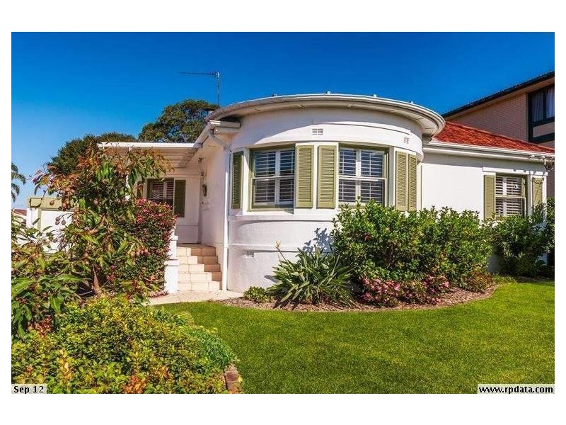 29 Peacock Street, Seaforth NSW 2092