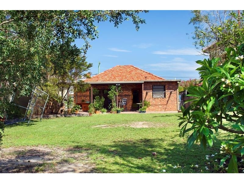 16 Quirk Street, Dee Why NSW 2099