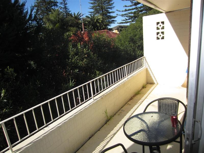 8/22 Seabeach Avenue, Mona Vale NSW 2103