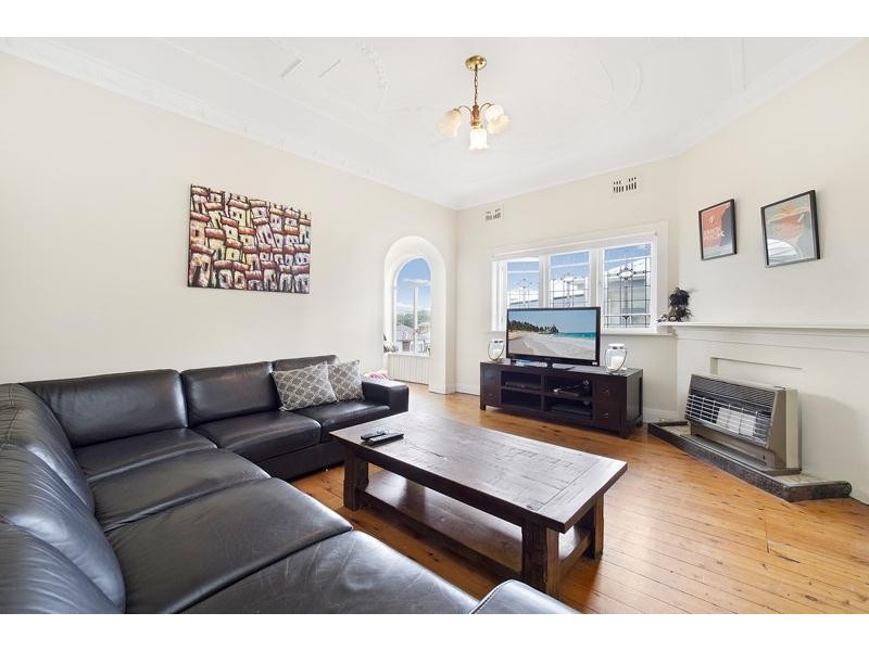 17 Sunshine Street, Manly Vale NSW 2093