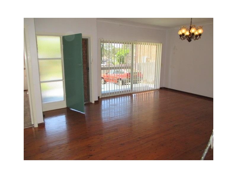 135 Campbell Parade, Manly Vale NSW 2093