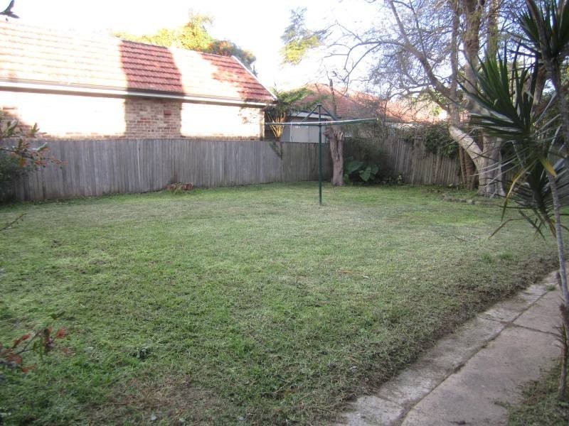 17 Lovett Street, Manly Vale NSW 2093