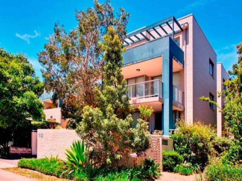 2/19 Sturdee Parade, Dee Why NSW 2099