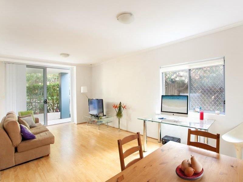 2/19 Sturdee Parade, Dee Why NSW 2099