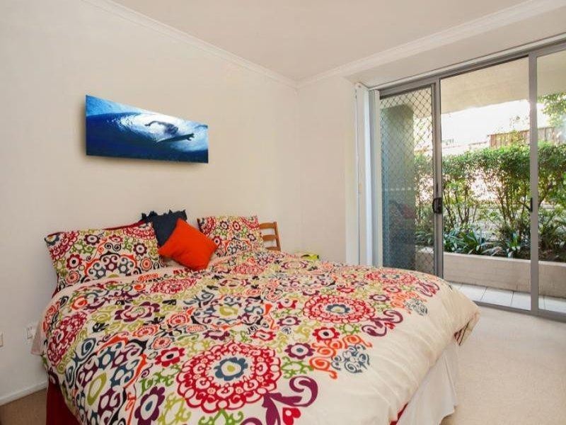 2/19 Sturdee Parade, Dee Why NSW 2099