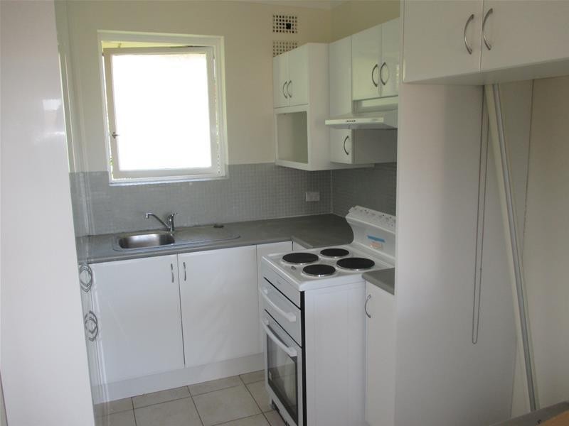 13/6  Campbell Parade, Manly Vale NSW 2093