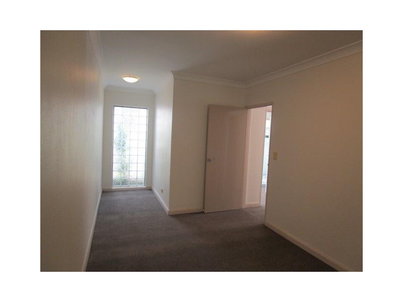 16/3-11 Hawkesbury Avenue, Dee Why NSW 2099