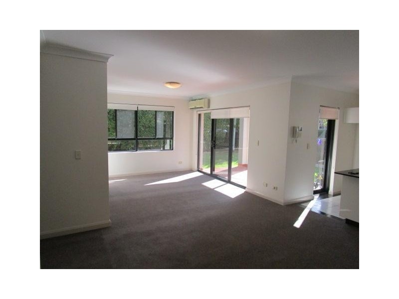 16/3-11 Hawkesbury Avenue, Dee Why NSW 2099