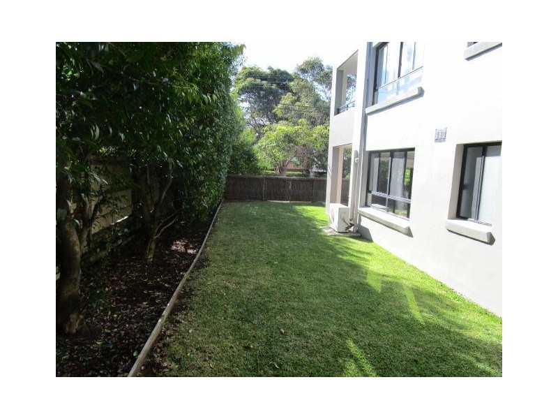 16/3-11 Hawkesbury Avenue, Dee Why NSW 2099