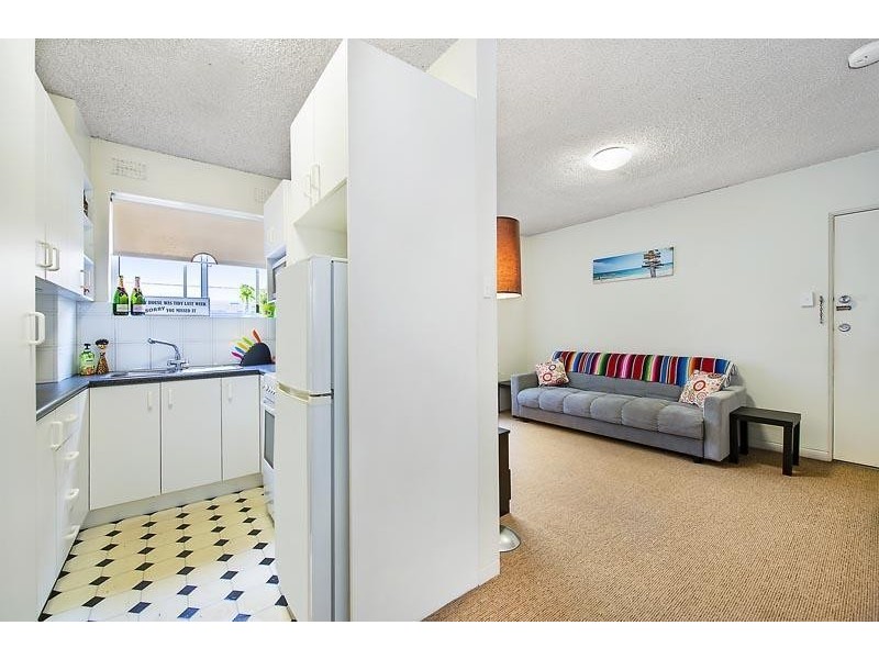 2/33 Dalley Street, Queenscliff NSW 2096