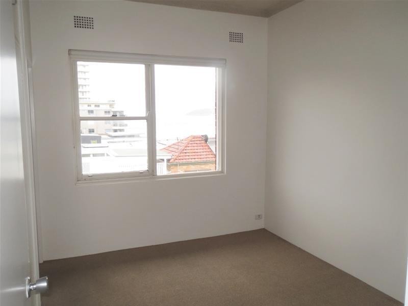 23/38 Oceanview Road, Freshwater NSW 2096