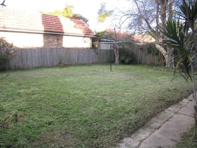 17 Lovett Street, Manly Vale NSW 2093