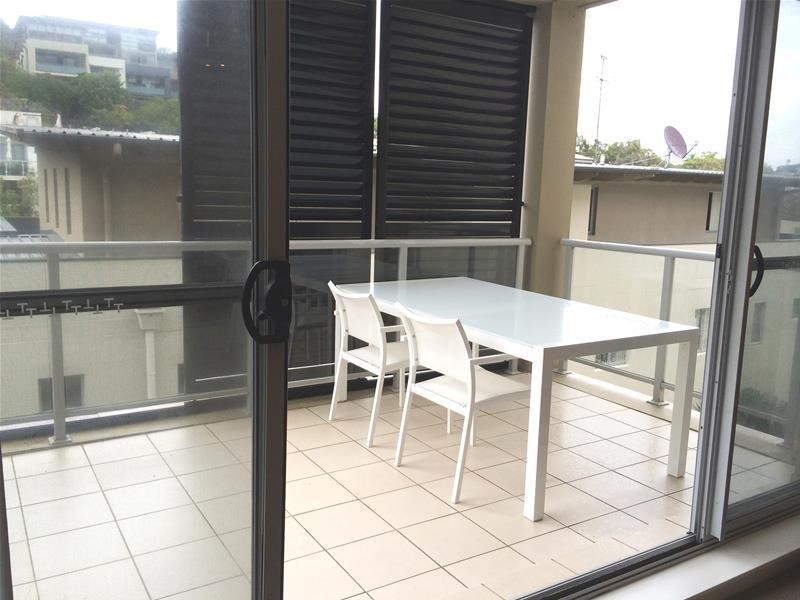 39/28-32  Sturdee Parade, Dee Why NSW 2099