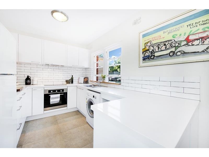 8/33a Dalley Street, Queenscliff NSW 2096